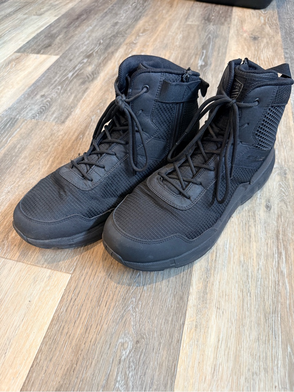 Skechers Work Men’s Black Tactical Boots Size 12 Side Zip Lace Up